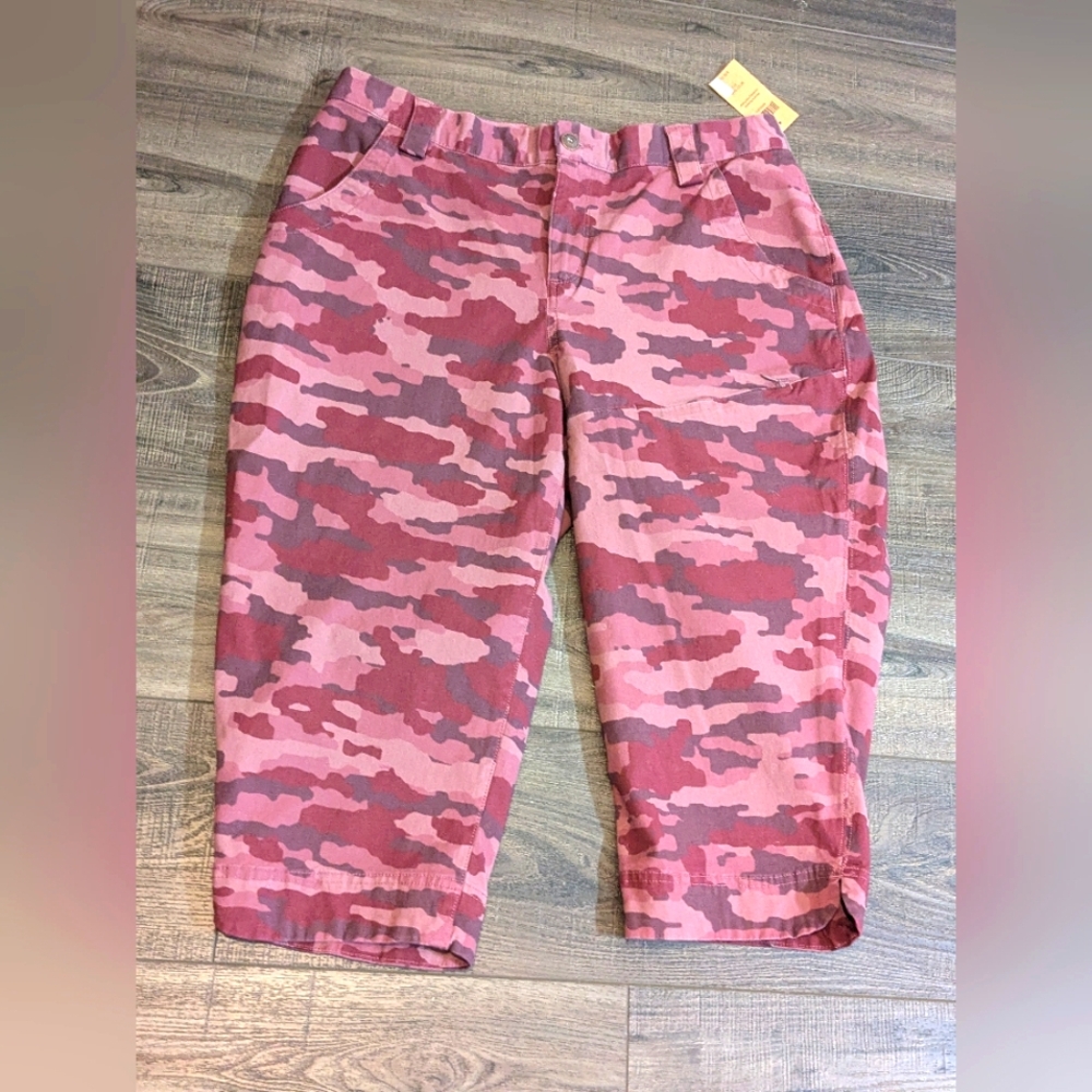 Duluth Trading Rootstock Gardening Petal Pusher Cargo Burgundy Camo NWT